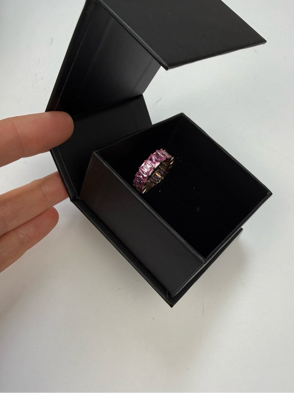 NIB THE M JEWELERS NEW YORK Pink Gemstone Pave Ring
